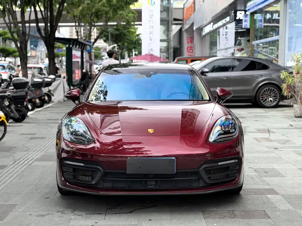 Porsche Panamera — миниатюра 2