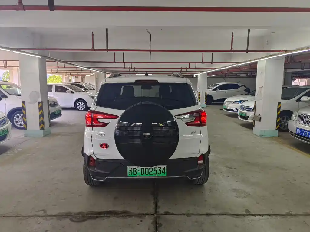 BYD Yuan EV — миниатюра 3