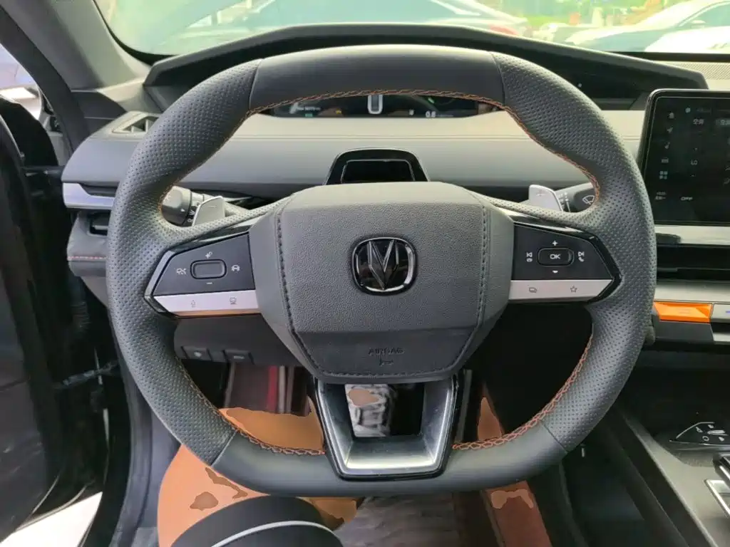 Changan UNI-V — миниатюра 11