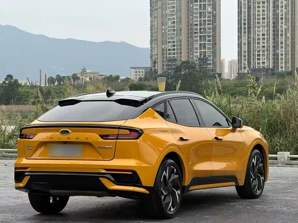 Ford Mondeo — миниатюра 7