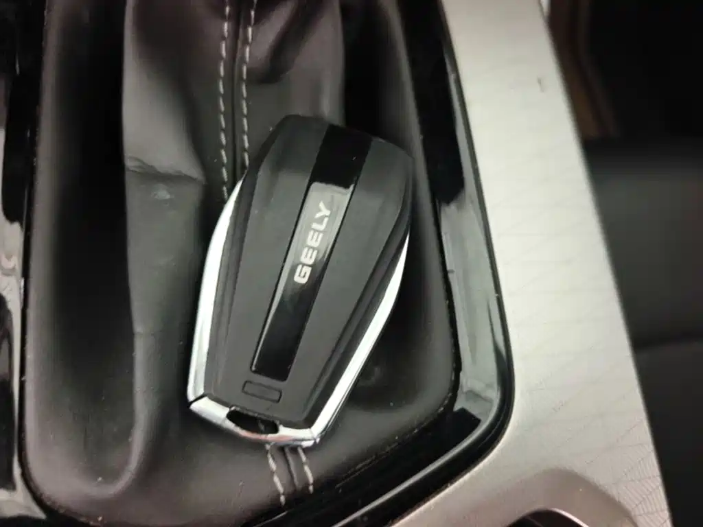 Geely Emgrand 2025 4 1.5L CVT Luxury