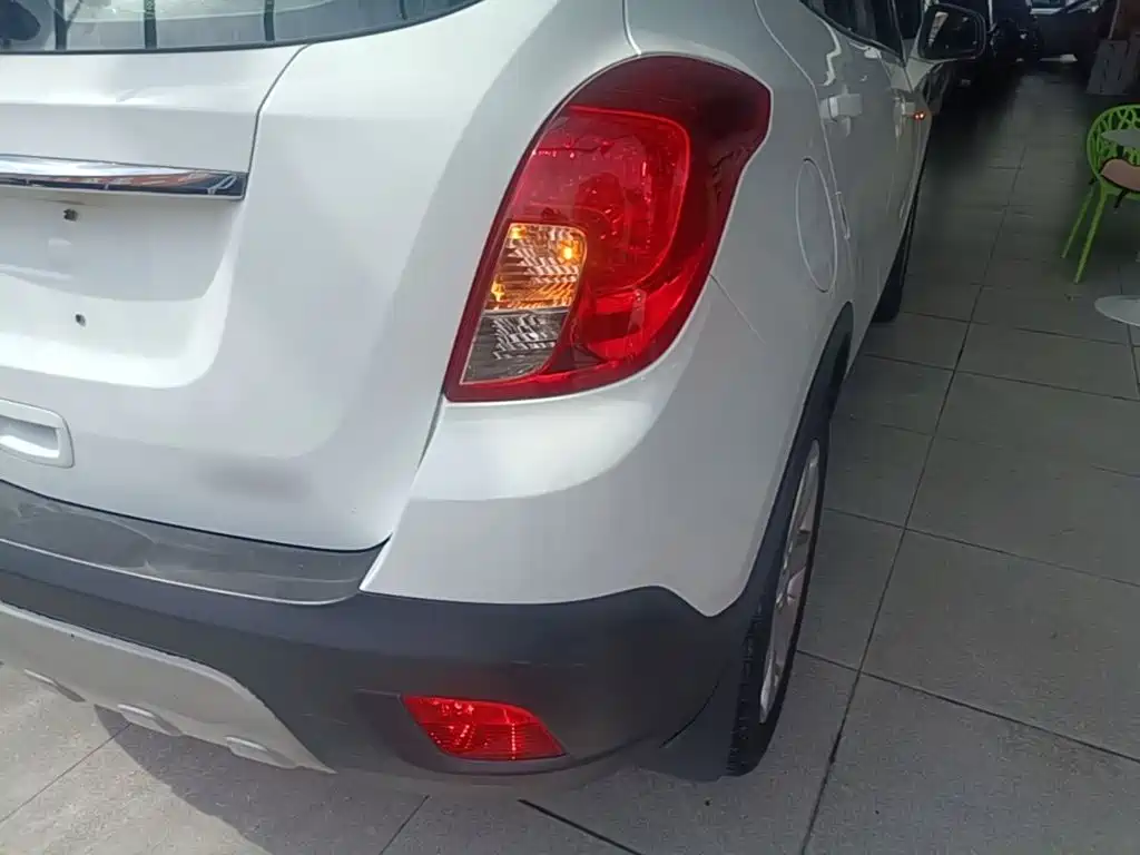 Buick Encore — миниатюра 8