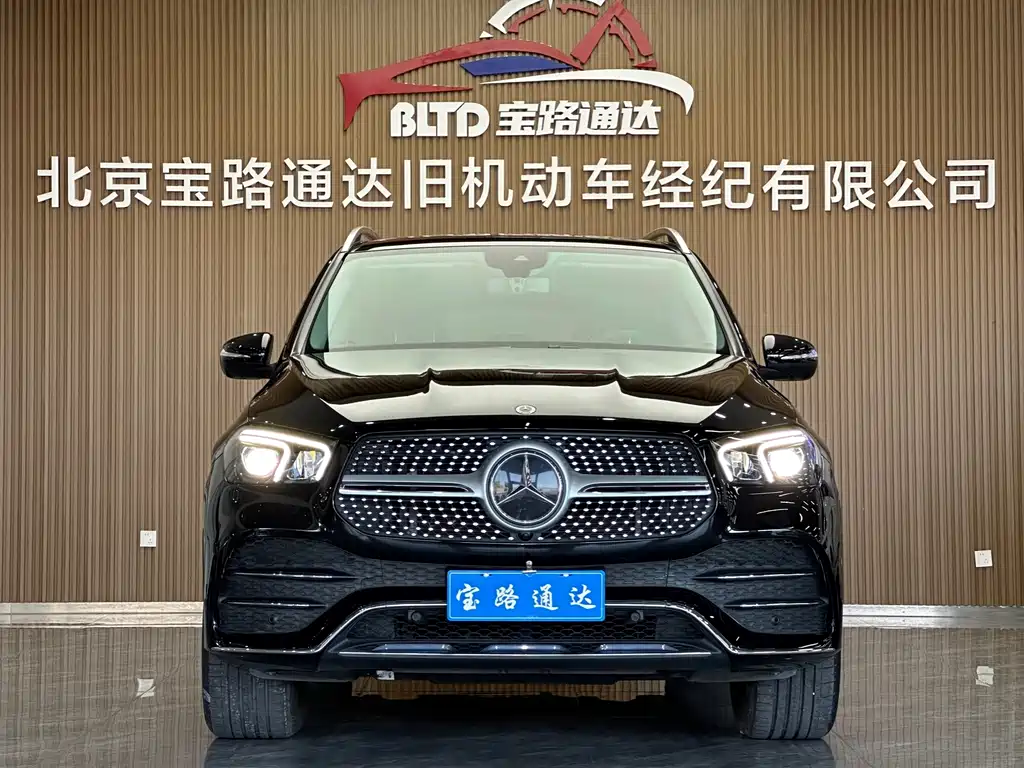 Mercedes-Benz GLE (Import) — миниатюра 2