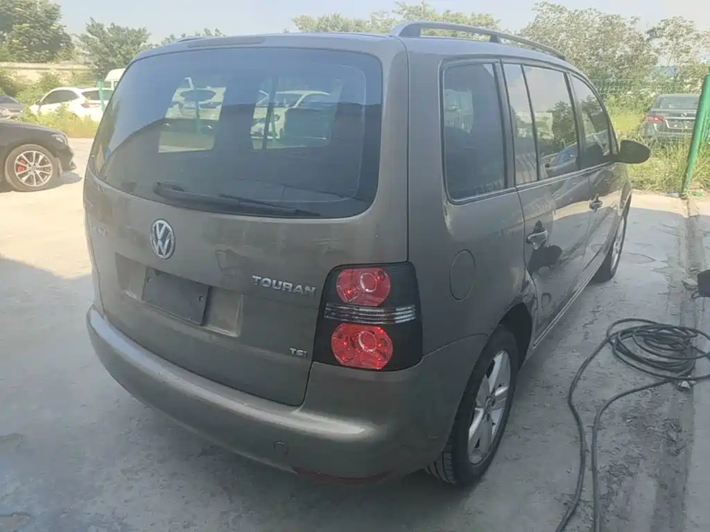 Volkswagen Touran — миниатюра 7