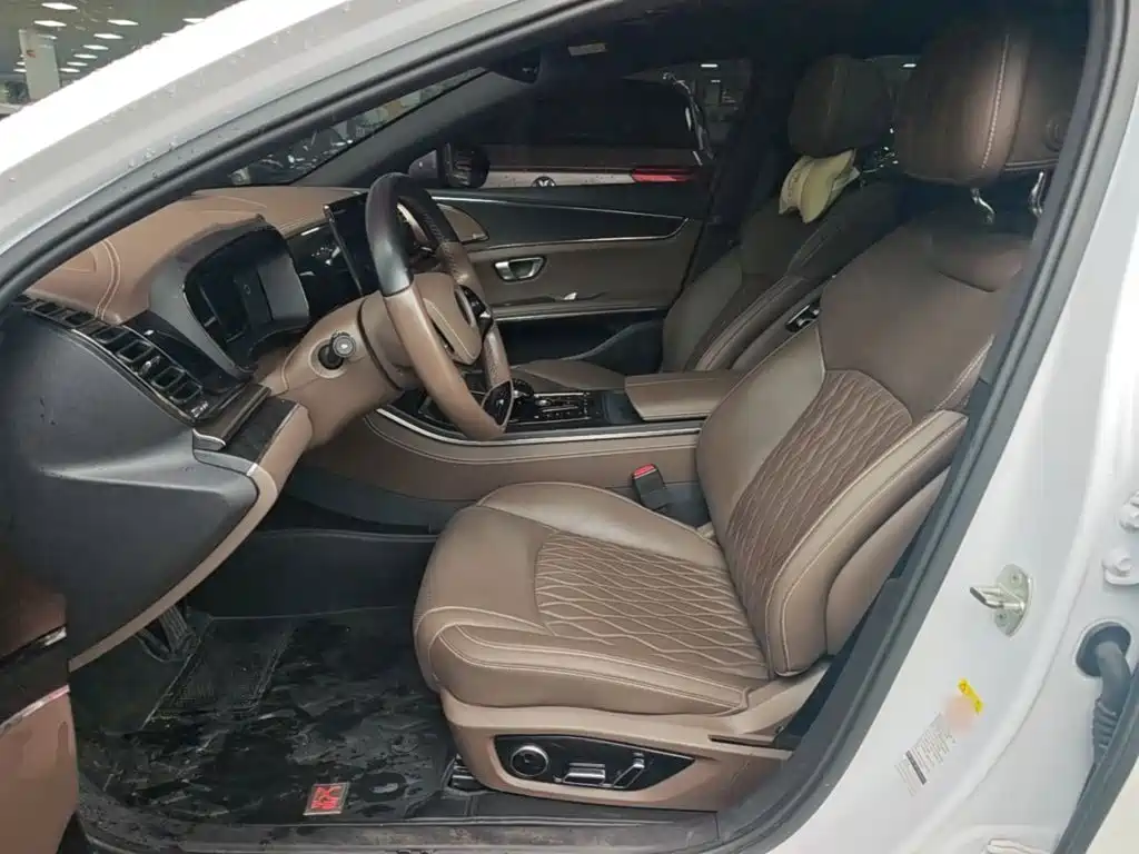 BYD Han — миниатюра 15