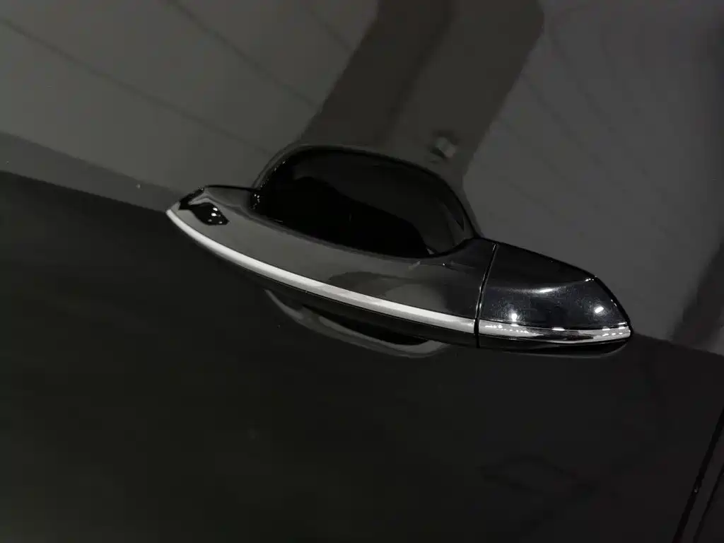 Volkswagen Viloran — миниатюра 18