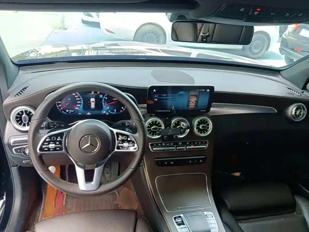 Mercedes-Benz GLC 2022 GLC 300 L 4MATIC