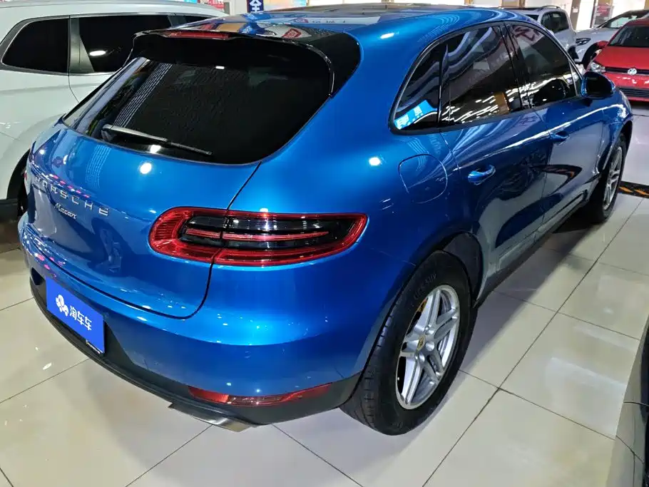 Porsche Macan — миниатюра 3