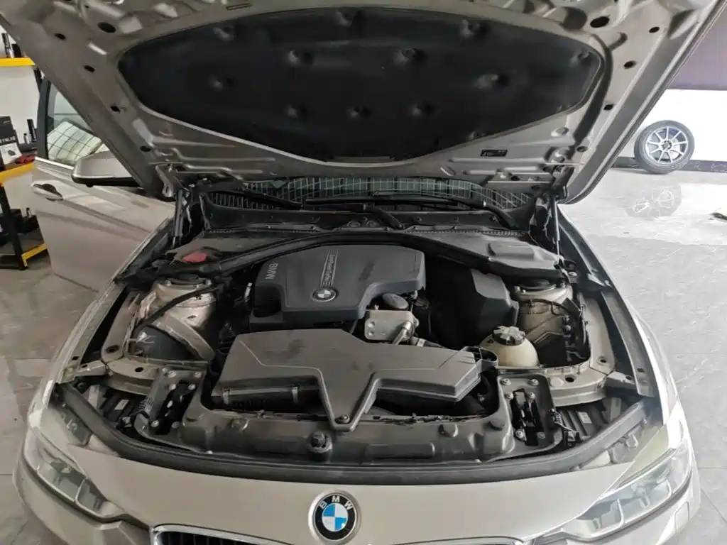 BMW 3 Series — миниатюра 20