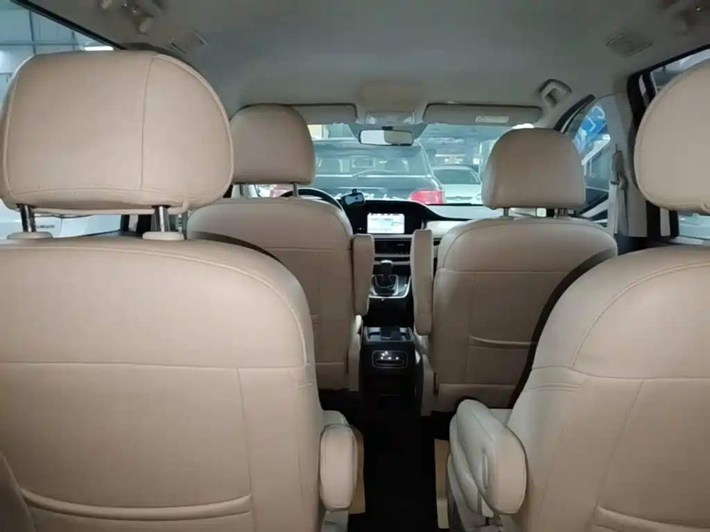 GAC Motor Trumpchi M6 — миниатюра 18