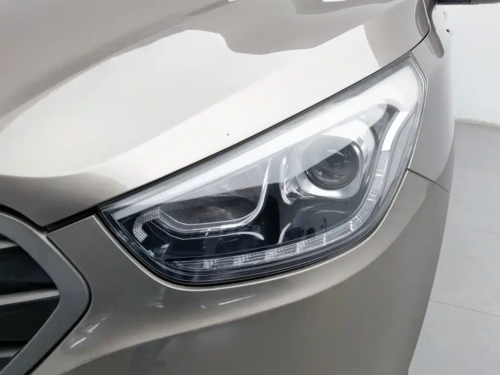 Hyundai ix35 — миниатюра 7