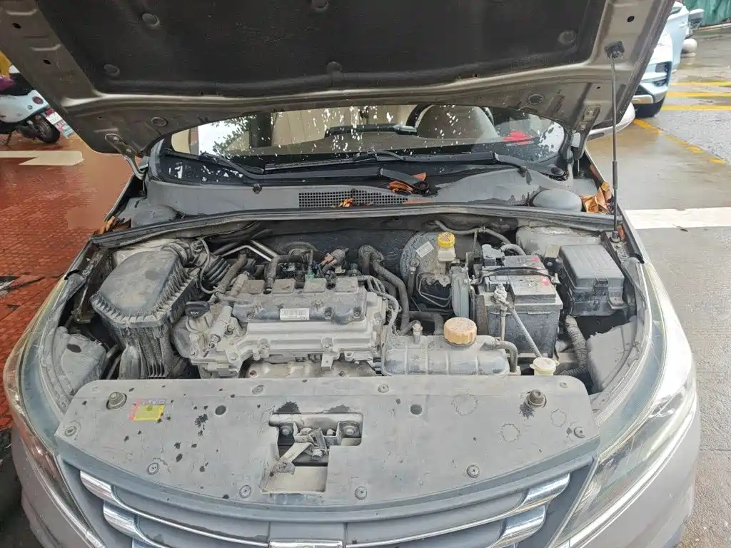 Baojun 310W — миниатюра 11