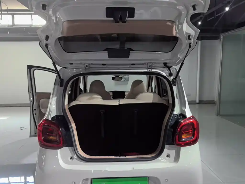 Wuling MINIEV — миниатюра 19