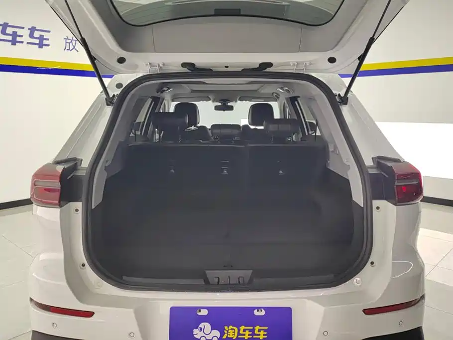 Chery Tiggo 8 — миниатюра 4