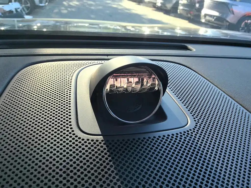 AITO AITO M8 — миниатюра 9