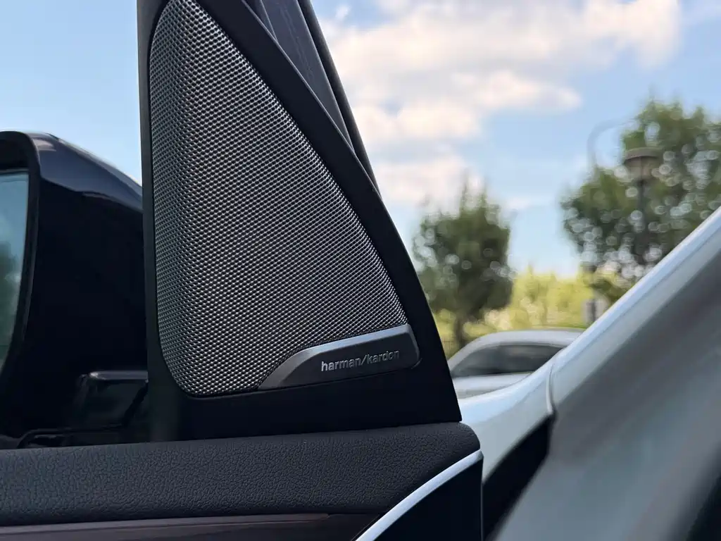 BMW X3 — миниатюра 12