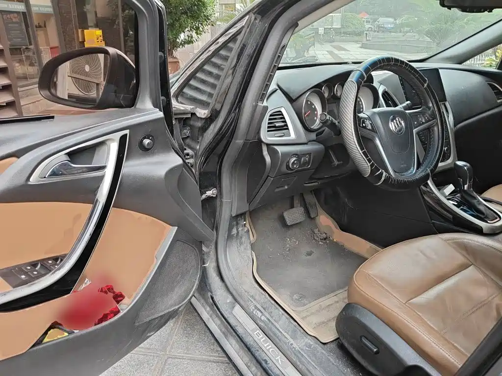 Buick Excelle — миниатюра 17