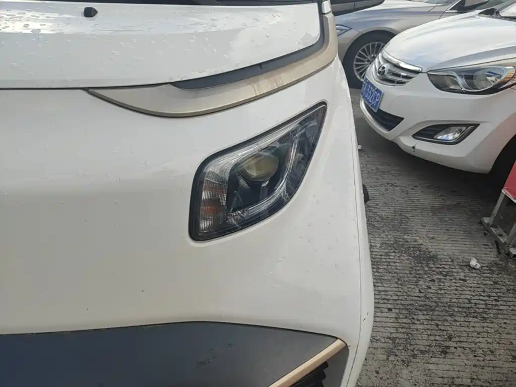 Baojun E200 — миниатюра 24