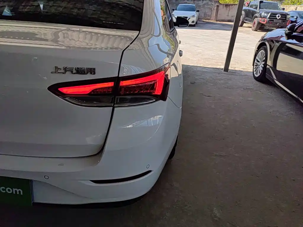 Buick Excelle — миниатюра 8