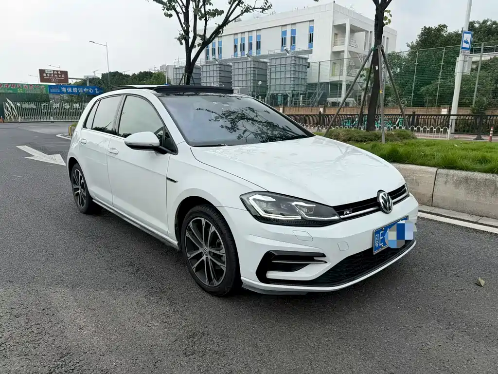 Volkswagen Golf — миниатюра 3