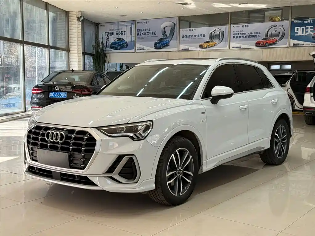 Audi Q3 2022