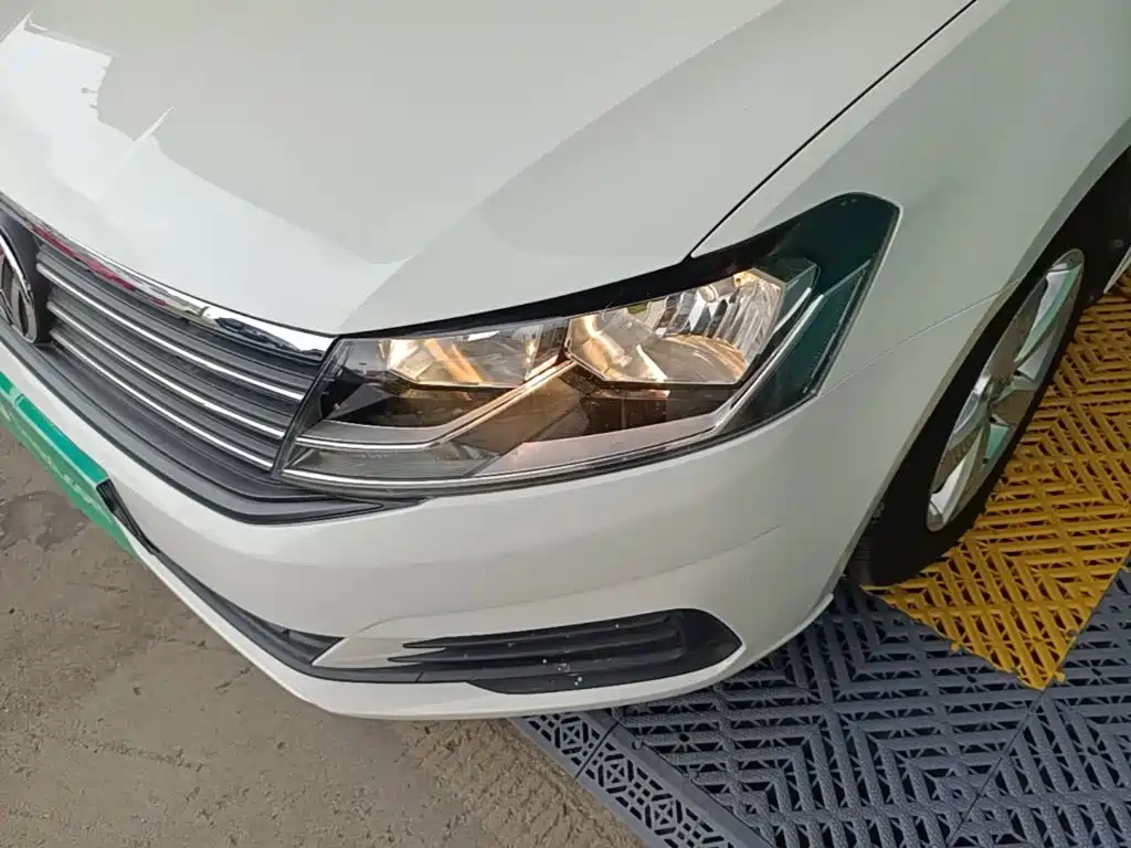 Volkswagen Lavida — миниатюра 24
