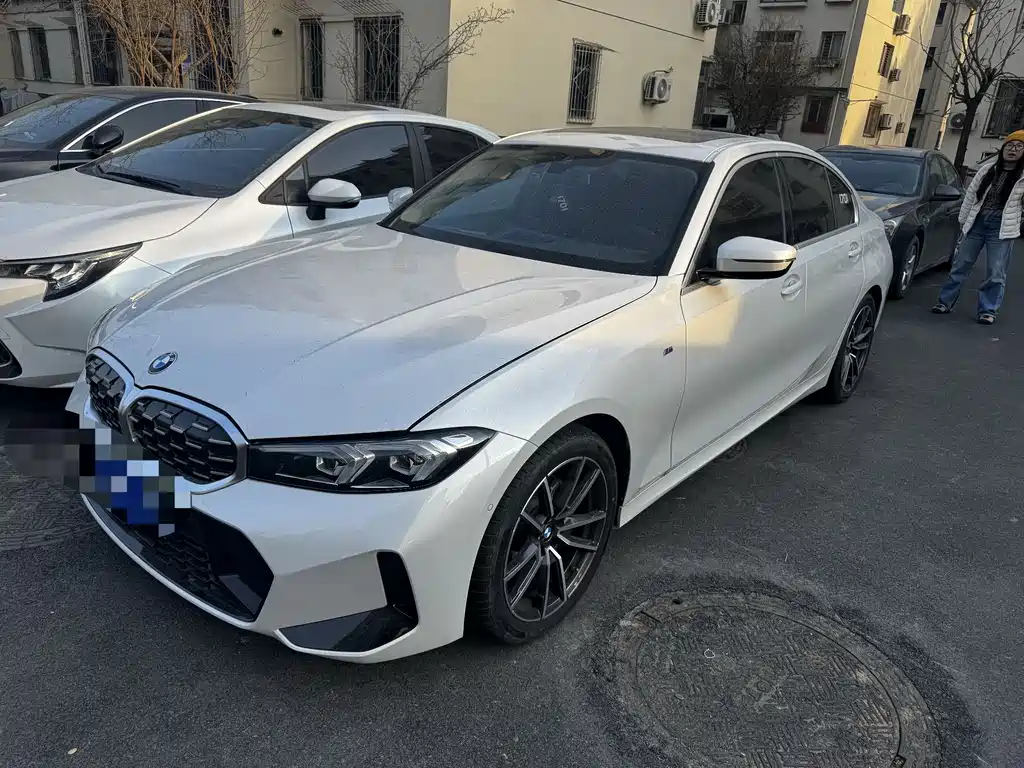 BMW 3 Series 2024