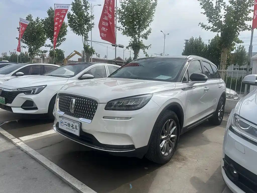 Lincoln Corsair 2021