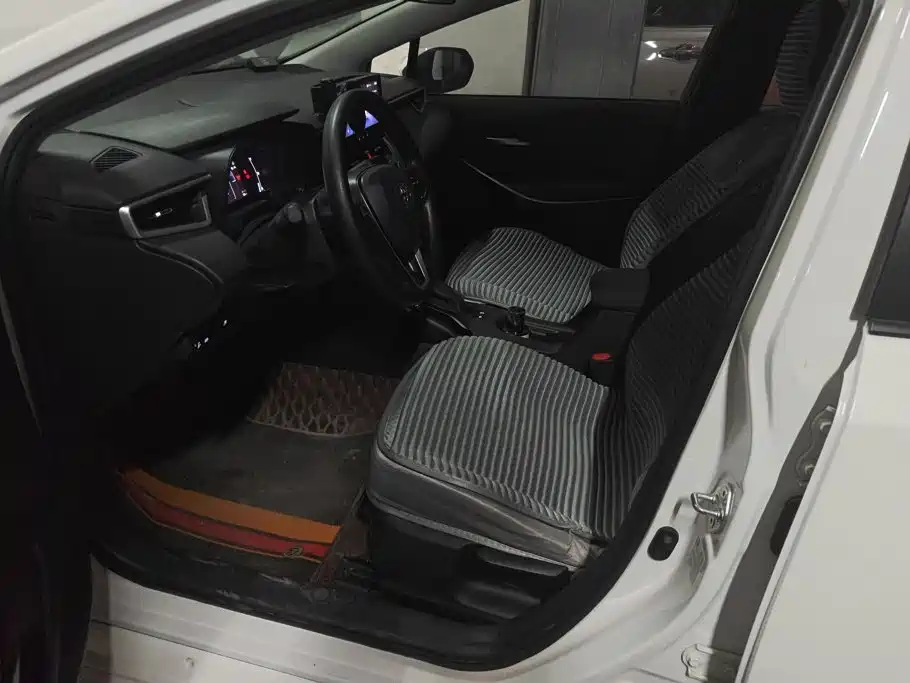 Toyota Corolla — миниатюра 9