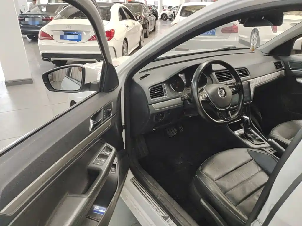 Volkswagen Lavida — миниатюра 16
