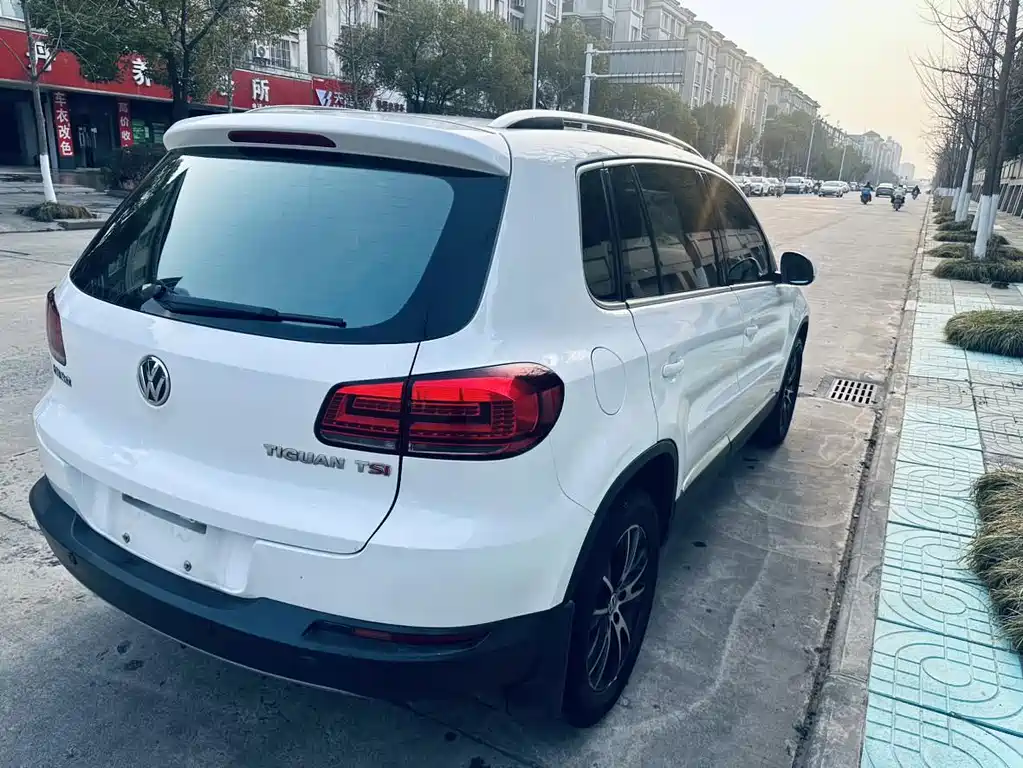 Volkswagen Tiguan — миниатюра 6