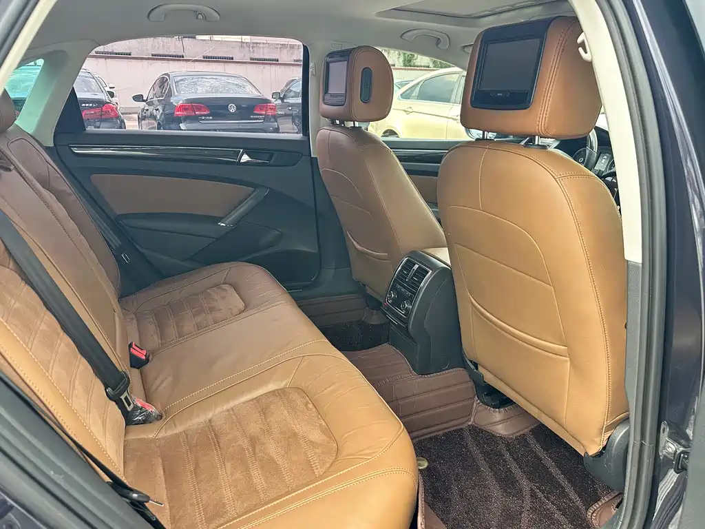 Volkswagen Passat — миниатюра 6