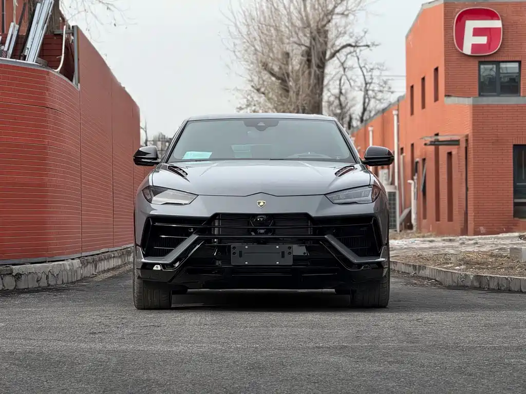 Lamborghini Urus 2023 4.0T V8 S