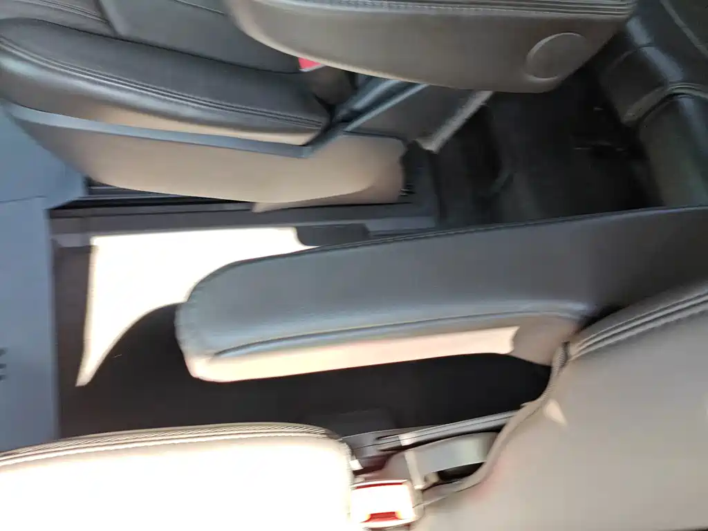 Buick Enclave — миниатюра 16