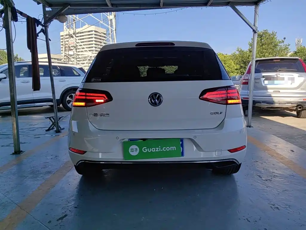 Volkswagen Golf — миниатюра 6