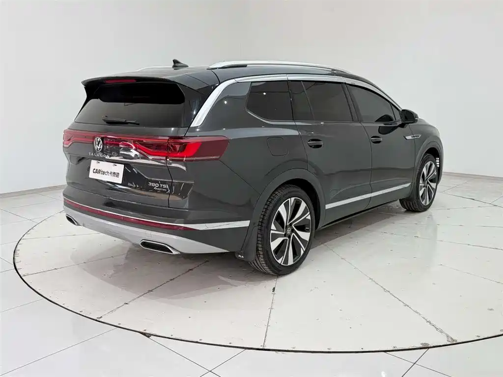 Volkswagen Viloran 2021 380TSI Flagship