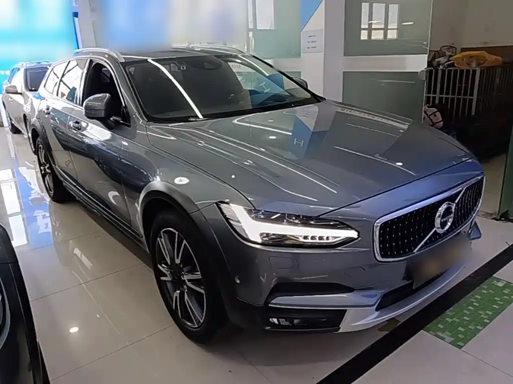 Volvo V90 — миниатюра 4