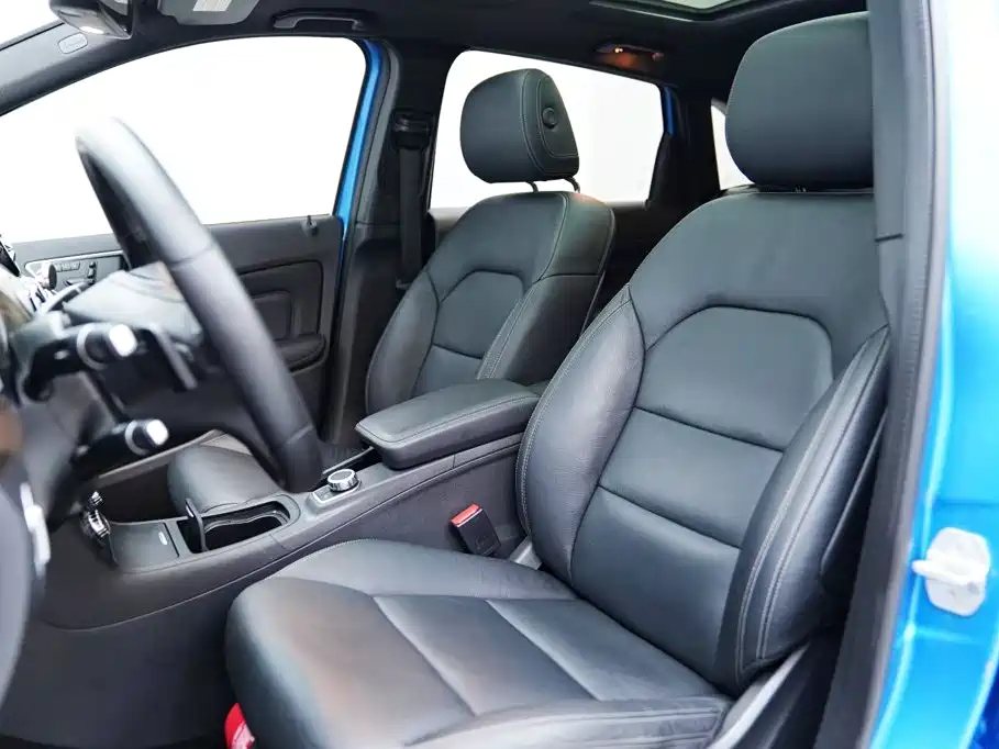 Mercedes-Benz B-Class — миниатюра 8