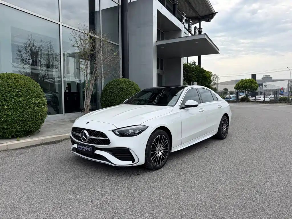 Mercedes-Benz C-Class 2023