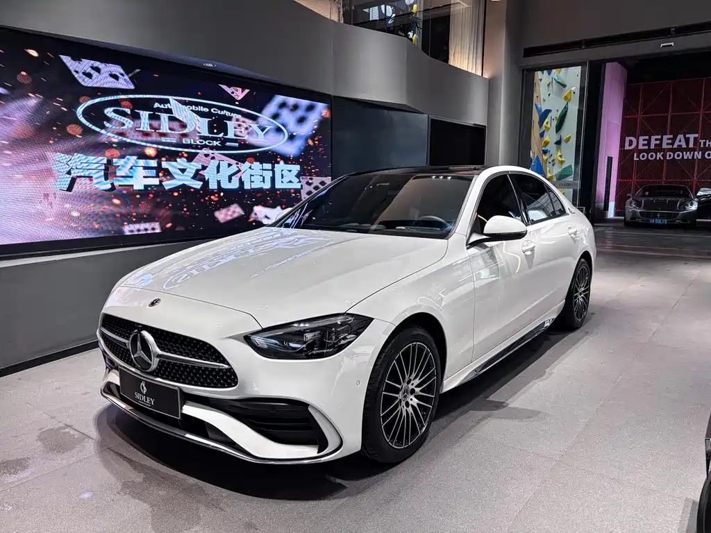 Mercedes-Benz C-Class 2022