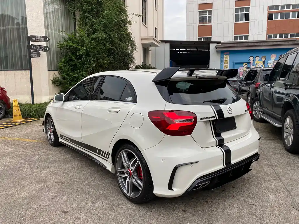Mercedes-Benz A-Class (Import) — миниатюра 4