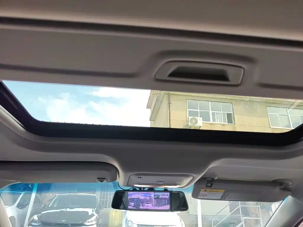 Buick Excelle — миниатюра 18