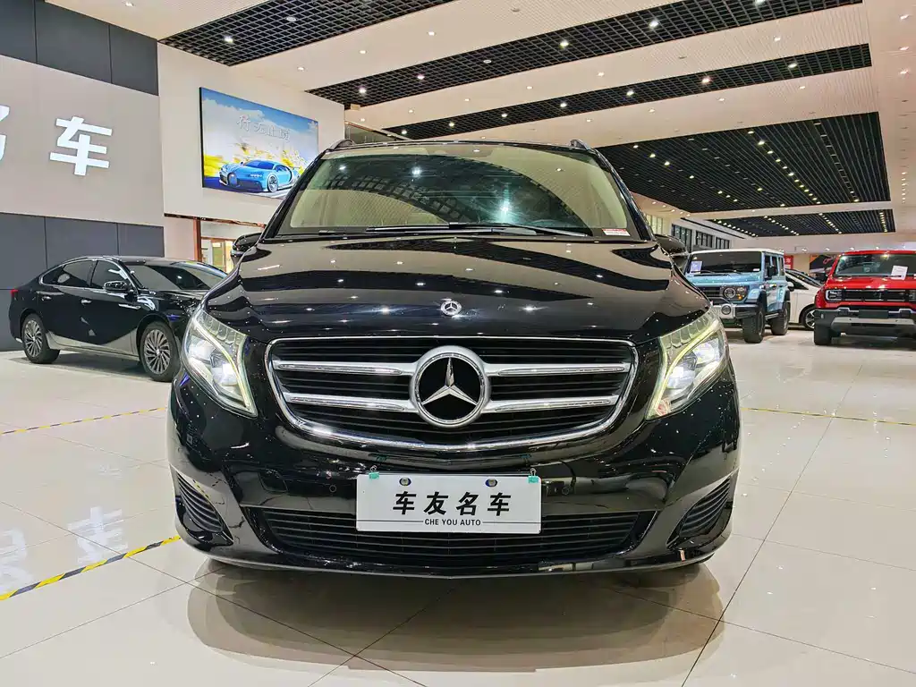 MERCEDES-BENZ V CLASS
