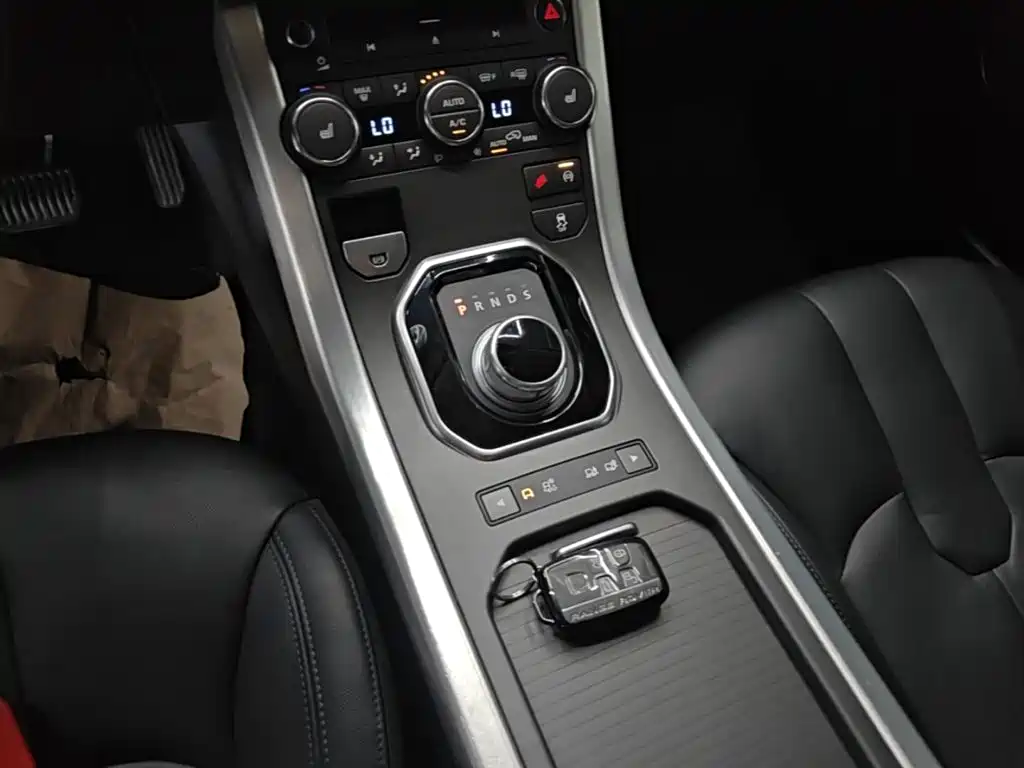 Land Rover Evoque — миниатюра 14