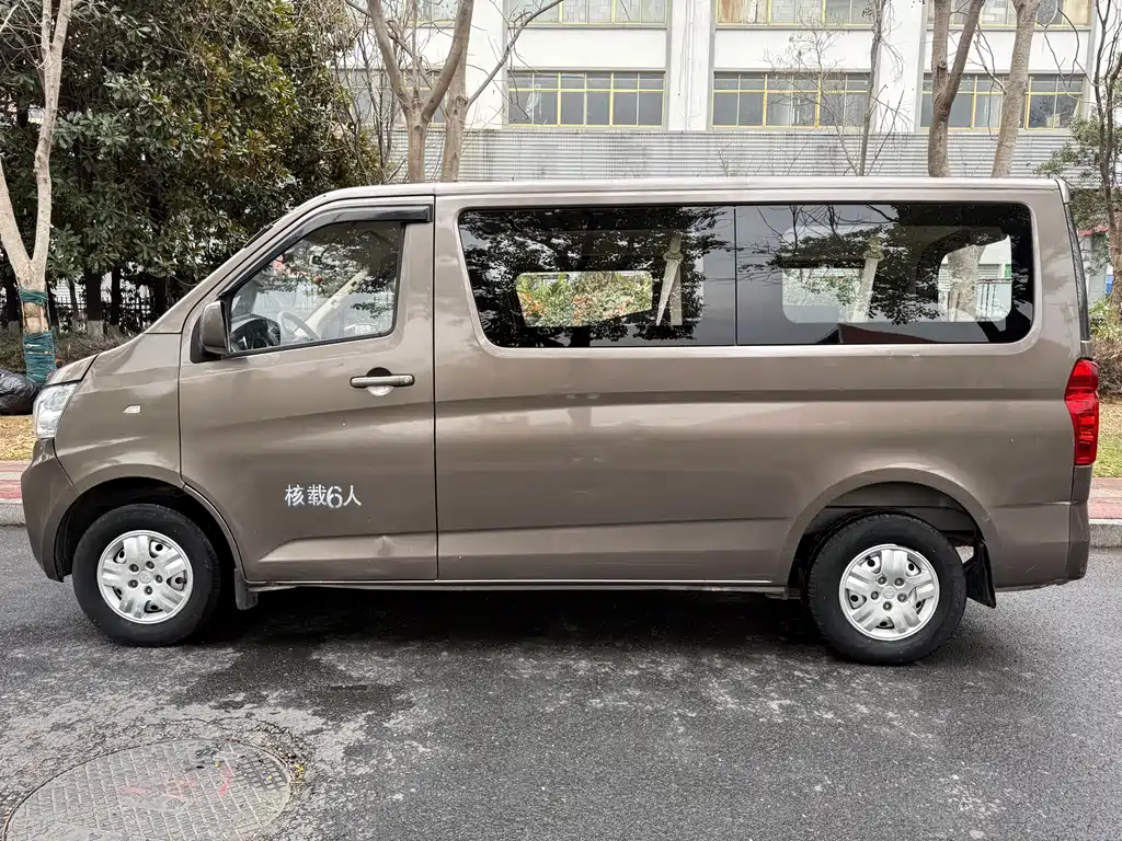 CHANGAN CHANGAN RUIXING M60