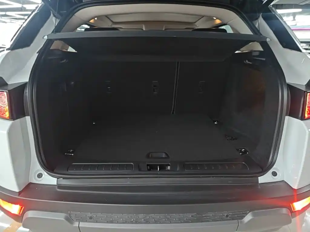 Land Rover Evoque — миниатюра 19