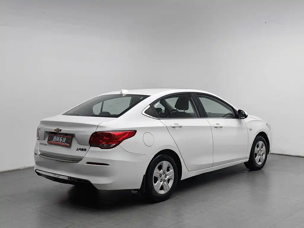 Chevrolet Cavalier — миниатюра 2