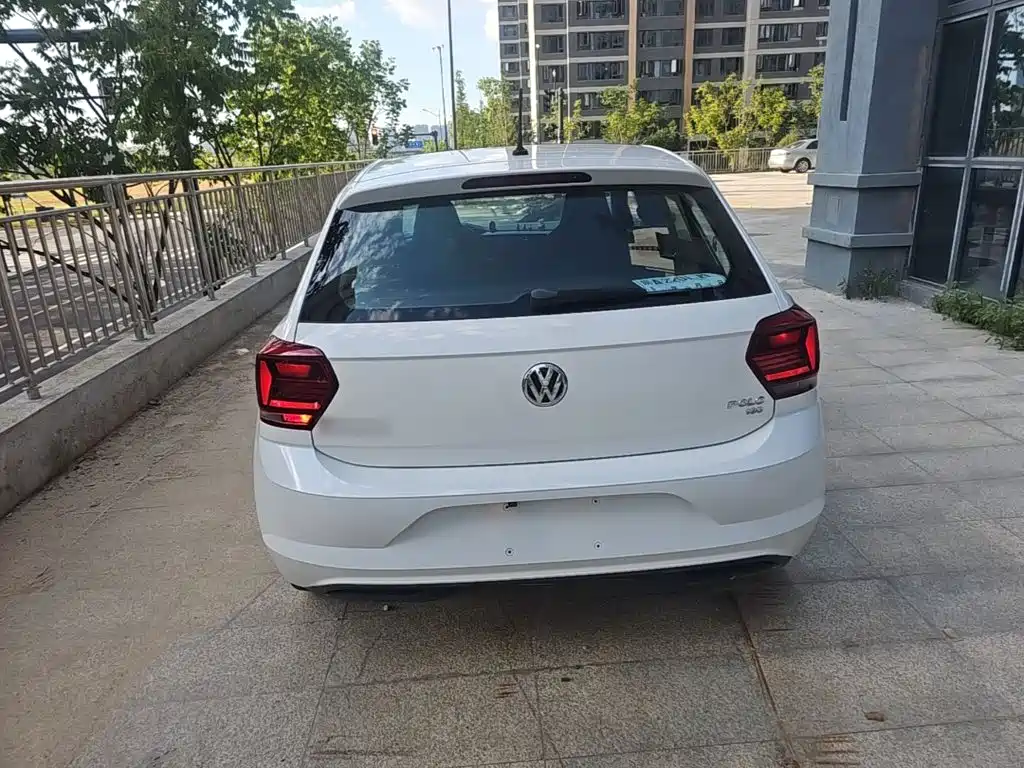Volkswagen Polo — миниатюра 6