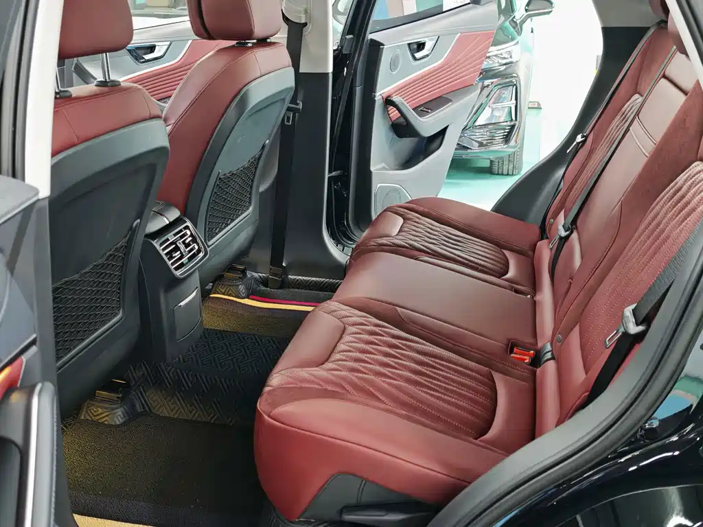 Hongqi Hongqi HS5 — миниатюра 9