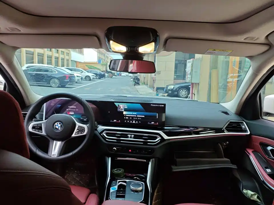 BMW i3 — миниатюра 7